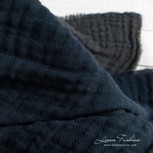 TALISMAN Plaid blau 12 Blue blanket linen cotton in wshed fabric.