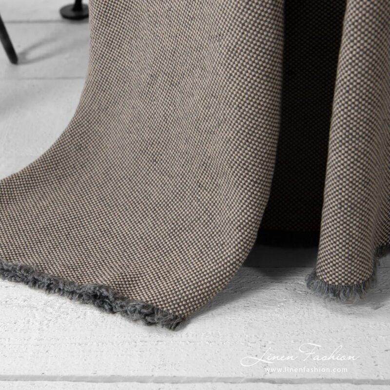 Linen cotton grey blanket with fringes 1.5cm. around.