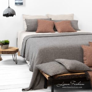 LEILA graue Tagesdecke 11 Leila grey bedspread.