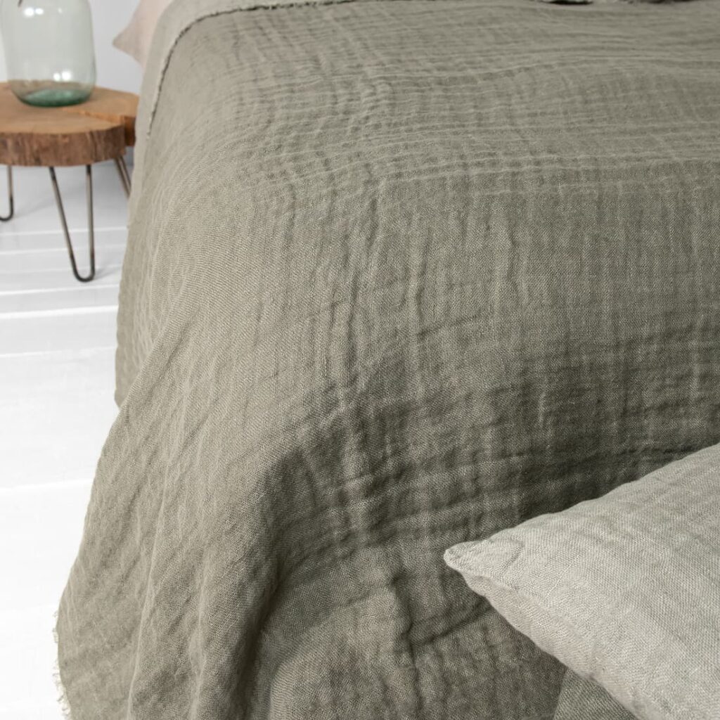 FONDA Tagesdecke grau 2 grey green linen bedspread, washed