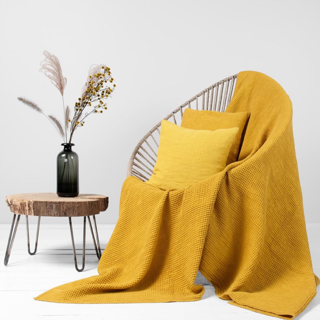 BINGO Plaid senfgelb 1 Yellow linen cotton blanket
