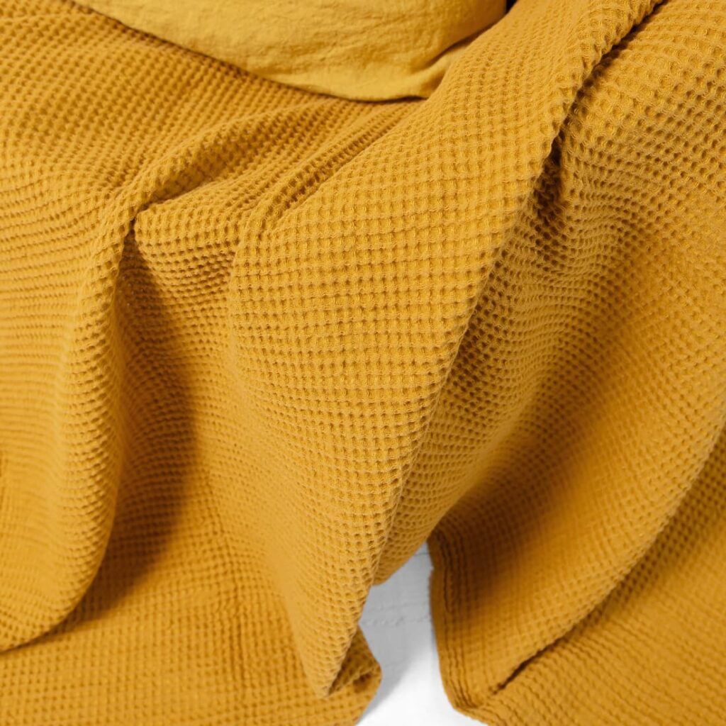 BINGO Plaid senfgelb 4 Yellow linen cotton blanket, washed