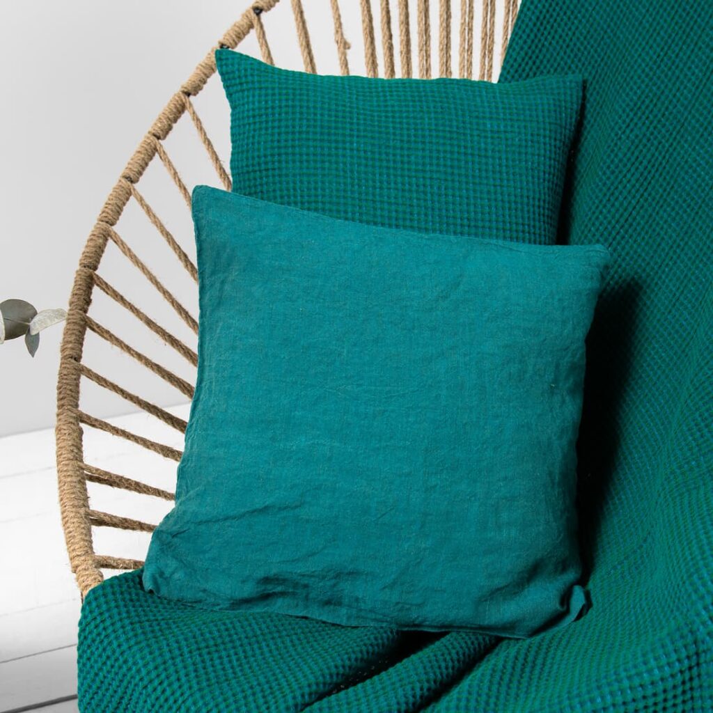 BINGO Plaid smaragdgrün 3 emerald linen cotton blanket with cushion covers
