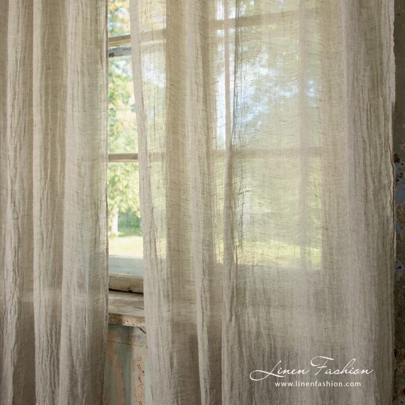 Light grey curtain.