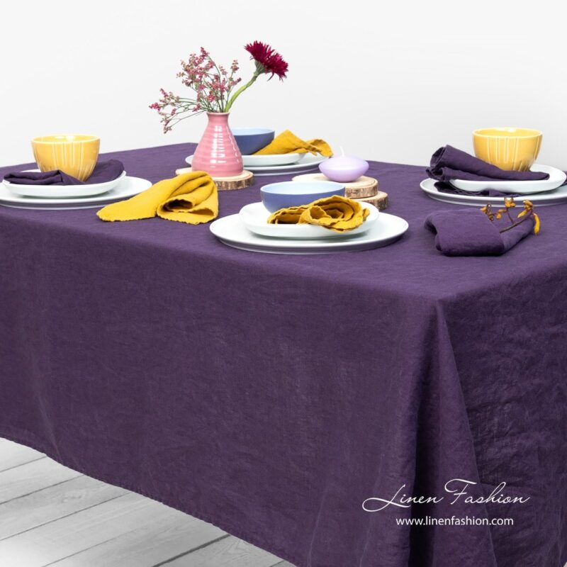 GAMMA Tischdecke violett – Bild 2
