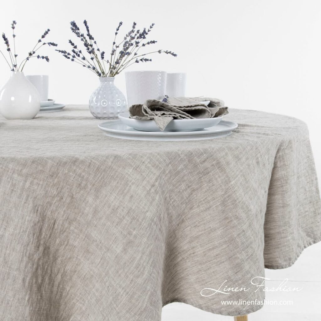 ASTRA Tischdecke runde hellgraue 2 Round tablecloth in light grey.