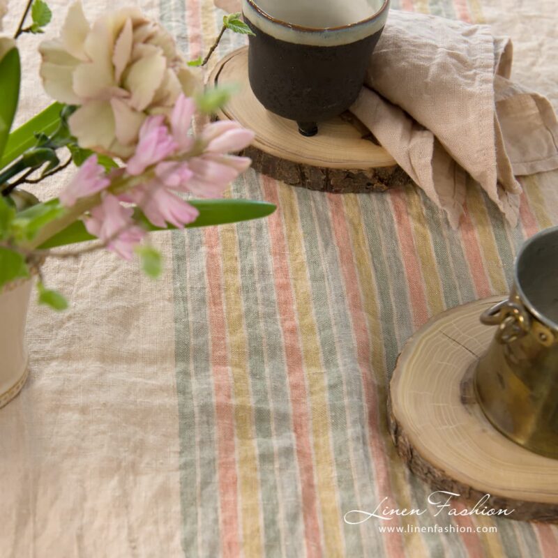 MEIZA 100% linen runner.
