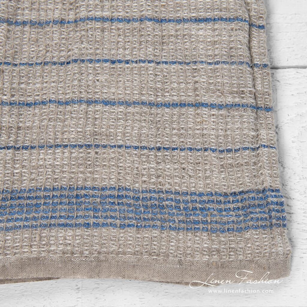 Küchentuch 35 3 Light grey kitchen towel with blue stripes