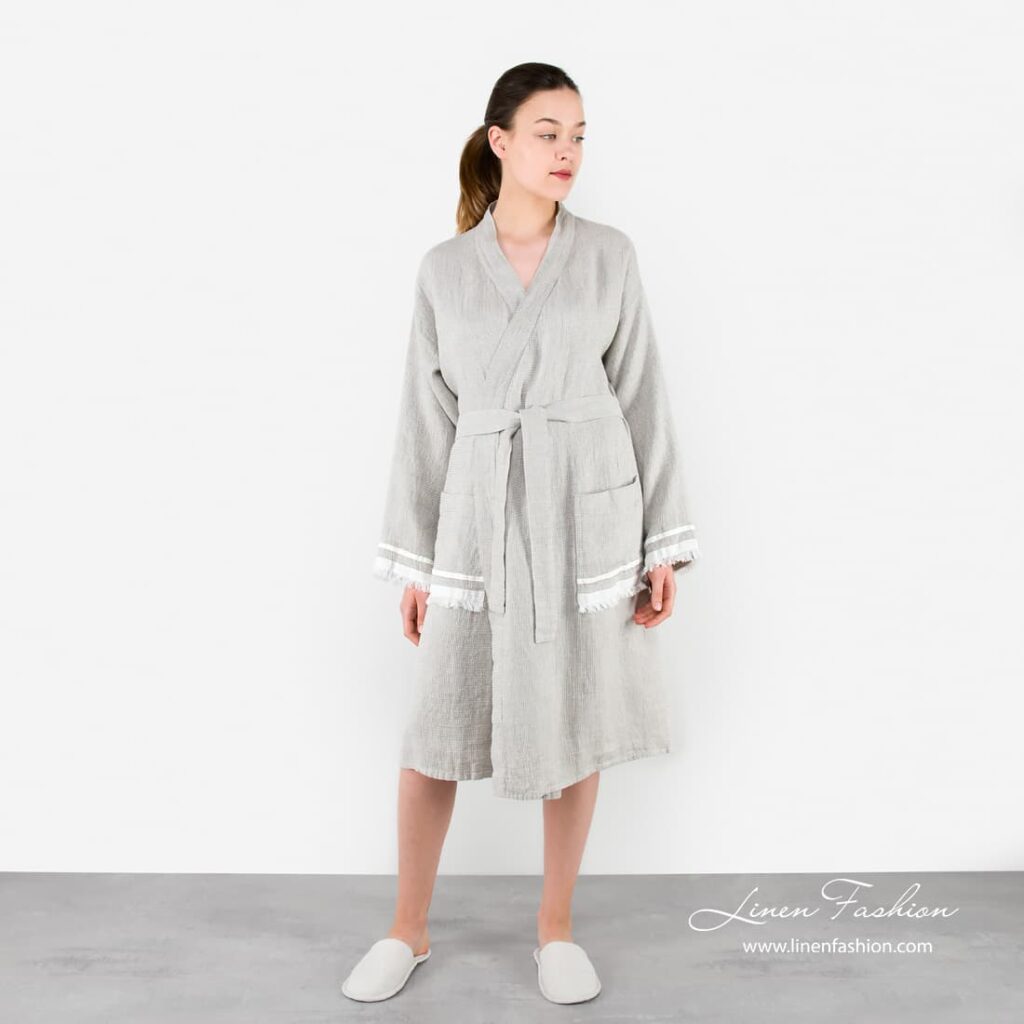 MALTA Bademantel grau 2 Linen grey robe for women, malta.
