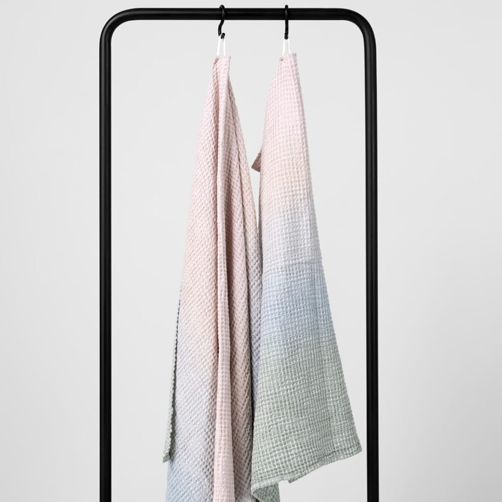VITO Handtuch rosa-grau 2 Pink grey cotton-hemp bath towel, with hanging loop