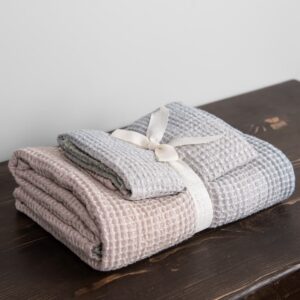 VITO Handtuch rosa-grau 15 Pink grey cotton-hemp bath towel set tied with wide ribbon