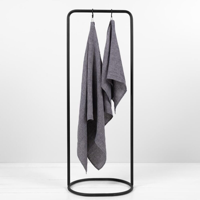 linen blue bath towels.