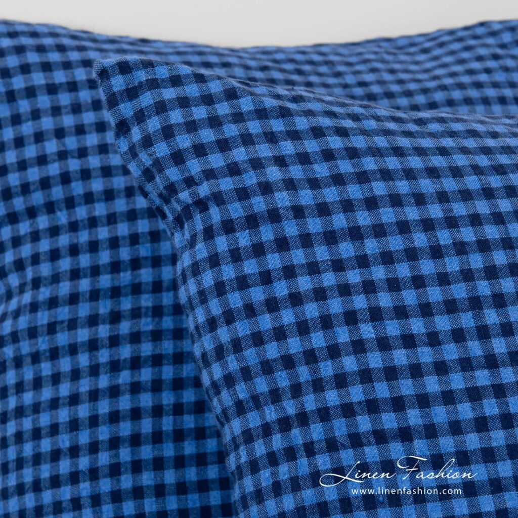 KOLKA Bettwäsche 8 Blue linen pillow.