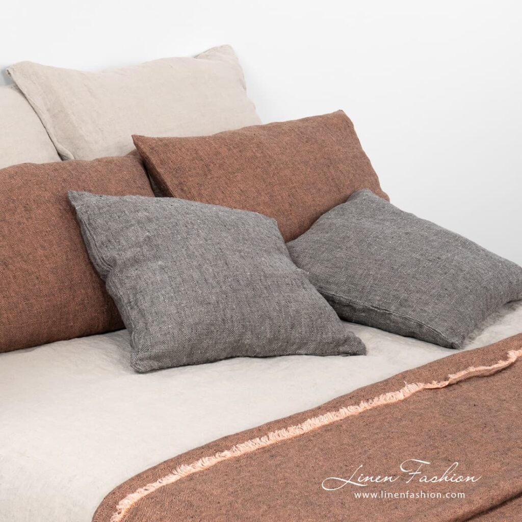 LEILA graue Kissenhülle 1 Grey linen cushion cover, leila.