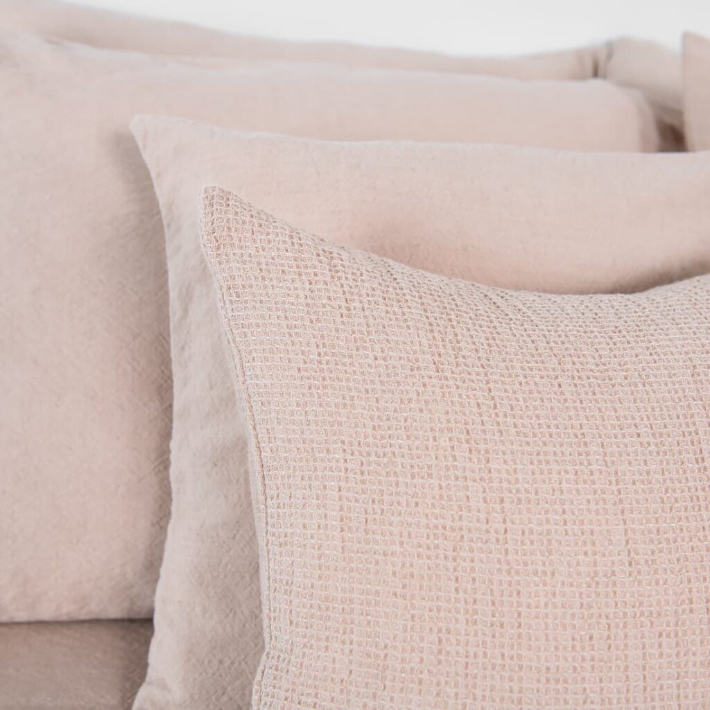 ROYAL Kissenhülle bräunlich 2 white cocoa linen cushion cover, waffle.