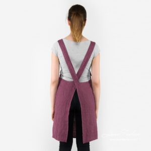 MEIDA Schürze beerenrot 11 Dark red colored linen apron, meida.