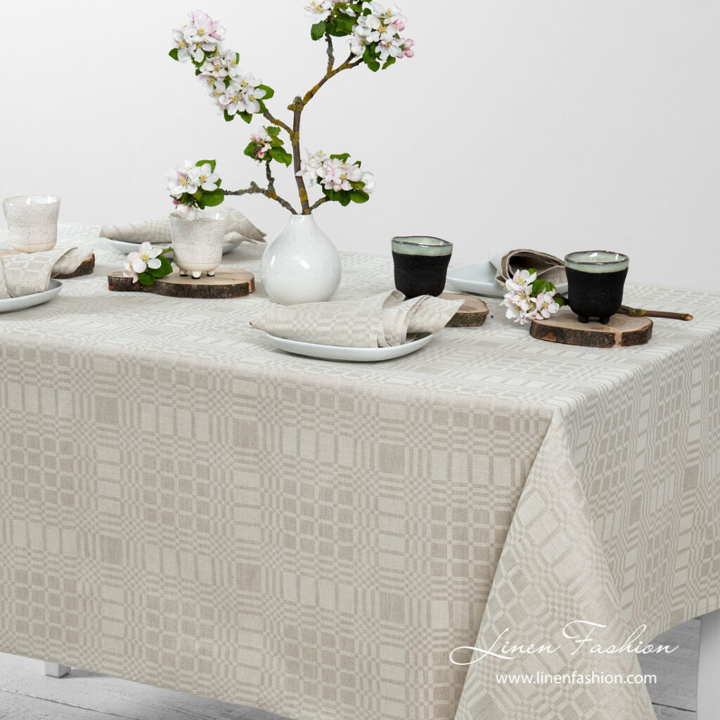 Grey patterned linen tablecloth | Linen Fashion
