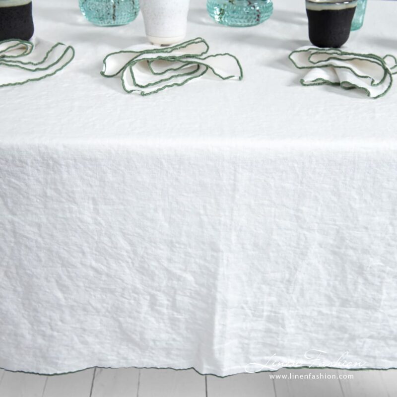 ARVO white linen tablecloth