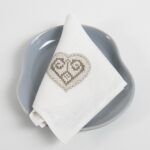 HARTY Serviette weiß beige bestickt