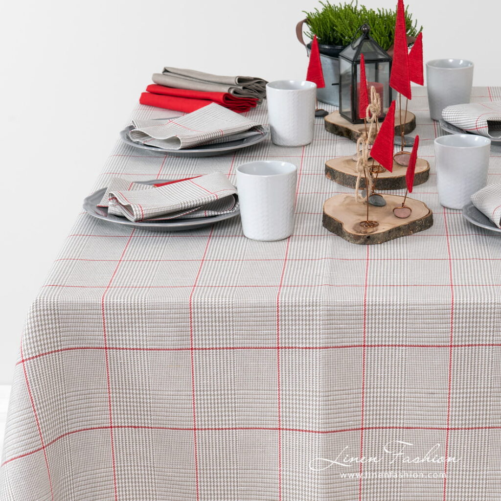 NATA Tischdecke beige 2 Grey checked tablecloth with red squares