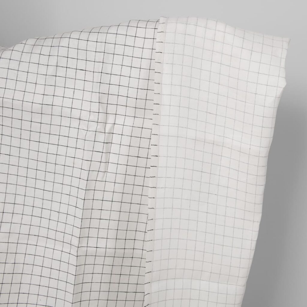 Linen fabric double-sided off-white with black checks