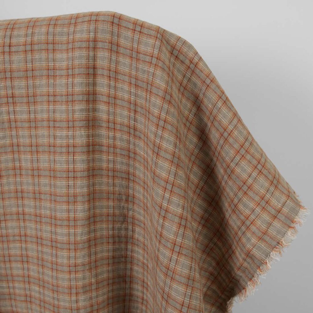 Leinenstoff beige-orange kariert gewaschen 2 Washed linen fabric orange brown checks, specially washed