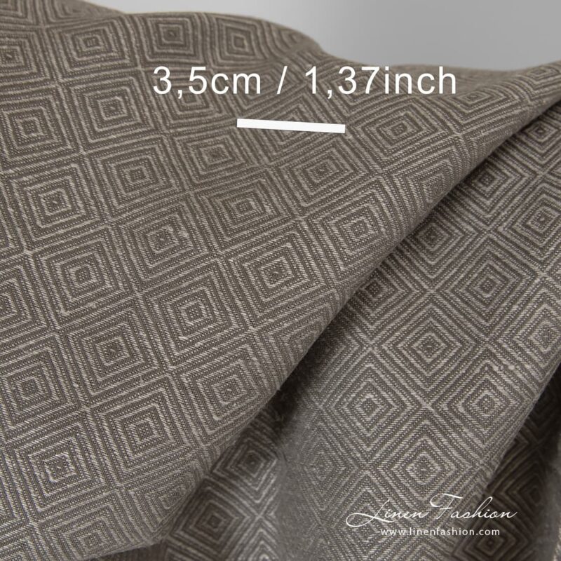 Diamond patterned linen cotton fabric.