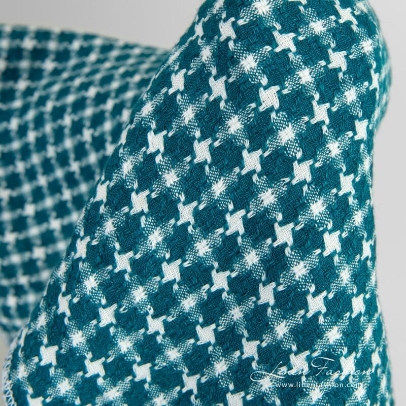 Linen fabric in houndstooth