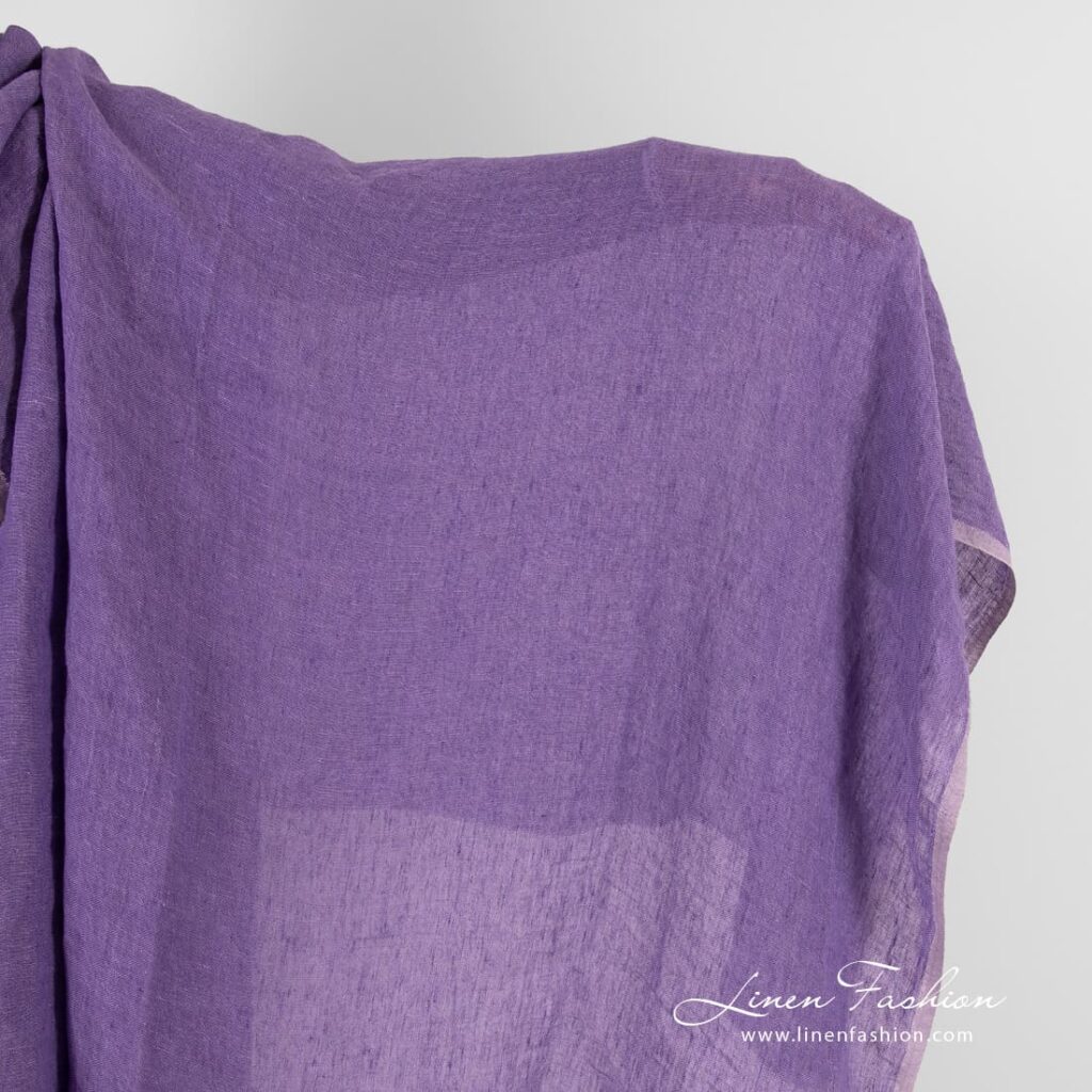 Transparent violet linen fabric in melange