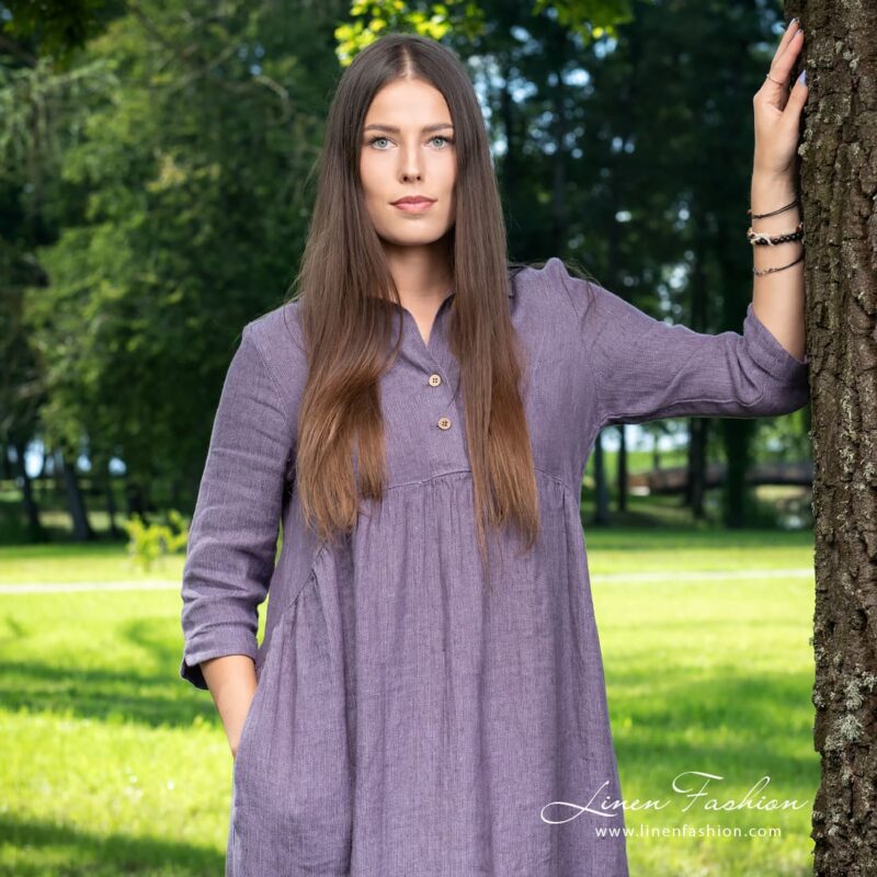 Violet linen dress with buttoned front