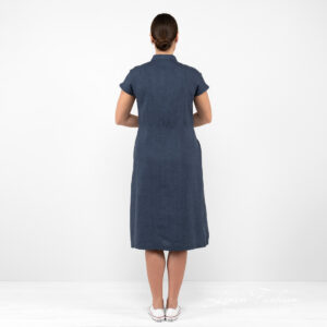 NICOLE Kleid dunkelblau 15 long linen dark blue dress from backside.