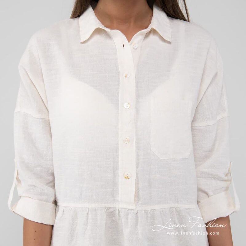 White dress of linen-cotton.