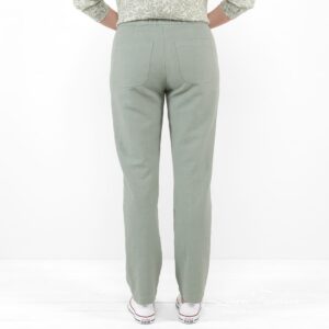 Jeans type green pants NOJA