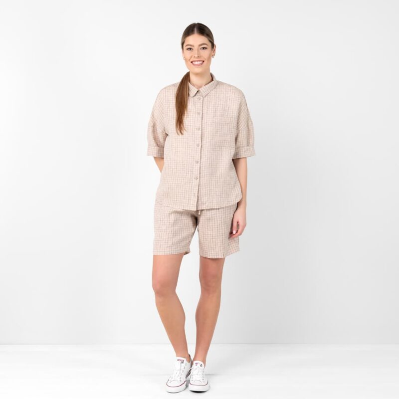 Linen brownish checked shorts, latte colour