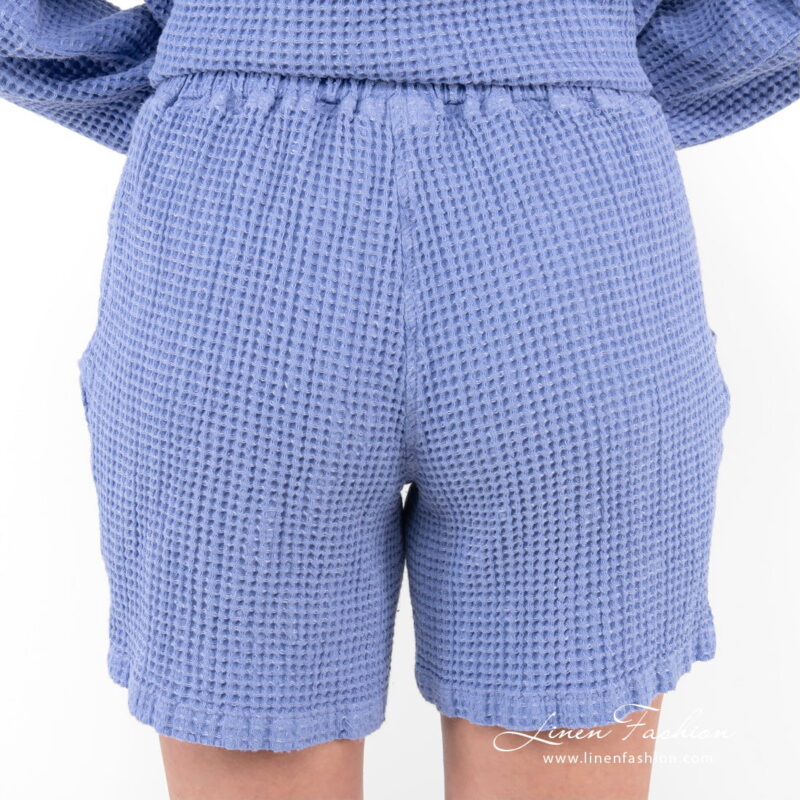 linen cotton shorts violet blue waffle from backside.