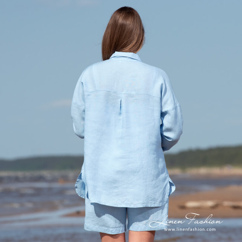 blue linen shirts from backside.