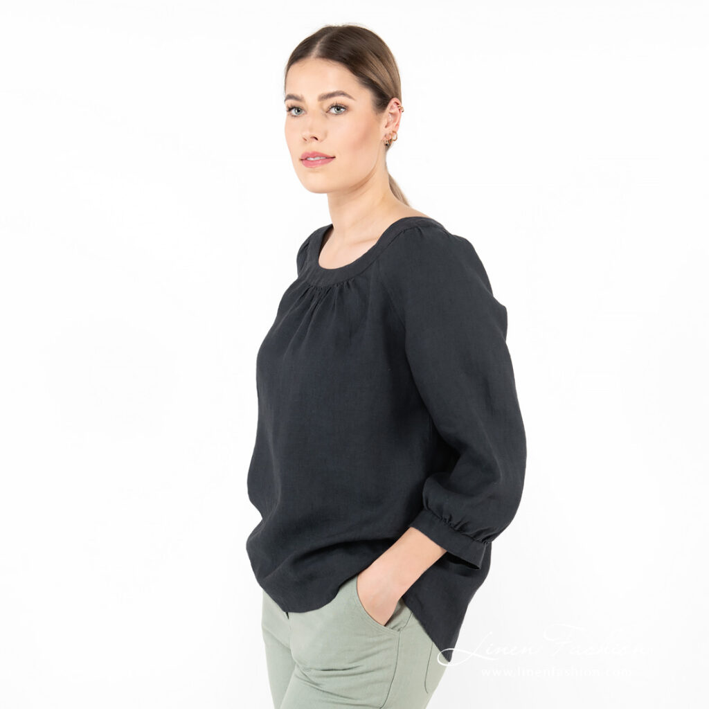 FREDA Bluse dunkelblau 3 navy linen blouse, washed.
