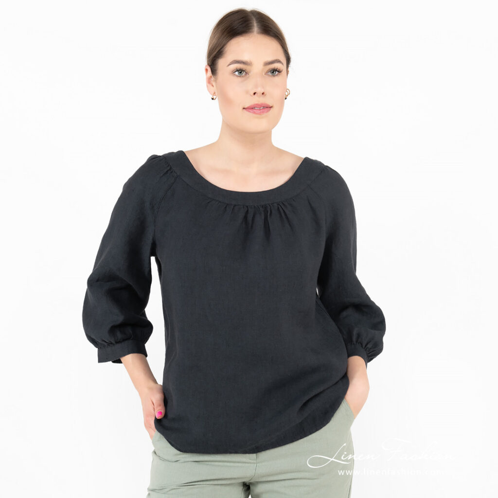 FREDA Bluse dunkelblau 1 navy linen blouse with 3/4 sleeves.