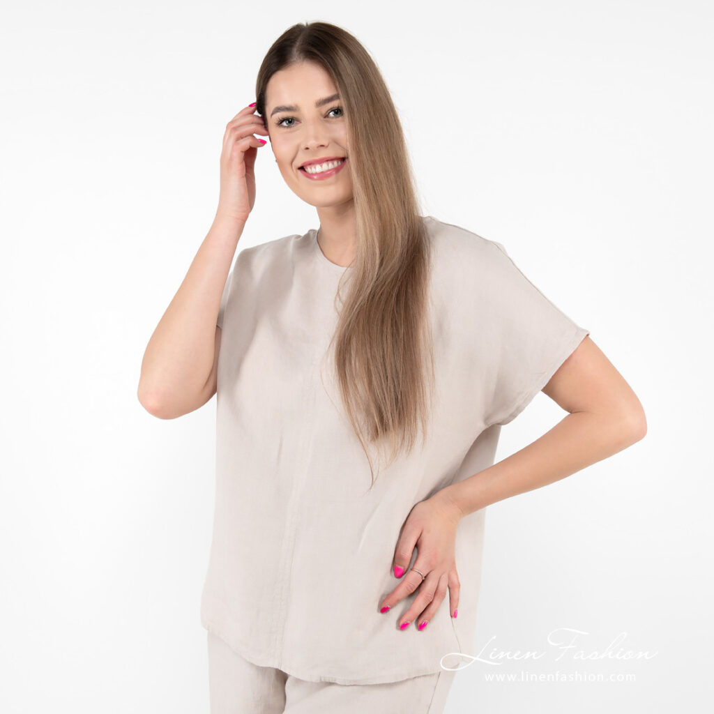 DARREN Bluse beige 3 beige linen blouse with short sleeves.