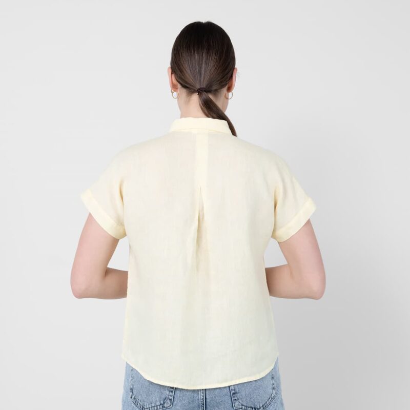 Light yellow linen shirt, short sleeves