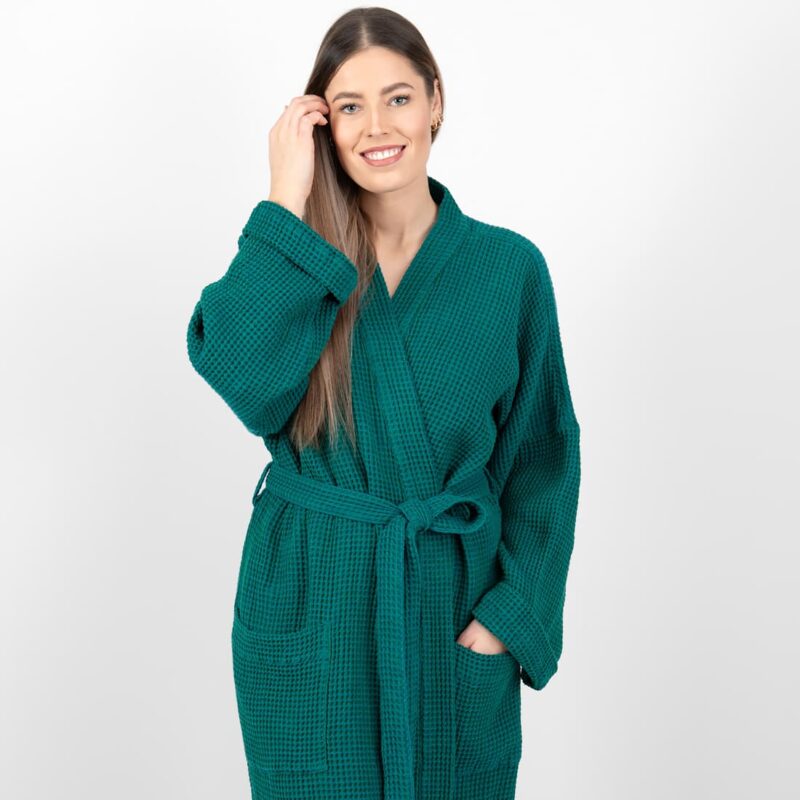 linen cotton emerald bathrobe, 2 pockets.