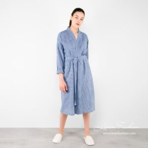 MARY LIN Bademantel blau 8 Linen womens bathrobe in blue color.