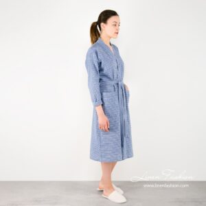 MARY LIN Bademantel blau 12 Bathrobe with stripes in blue for women.