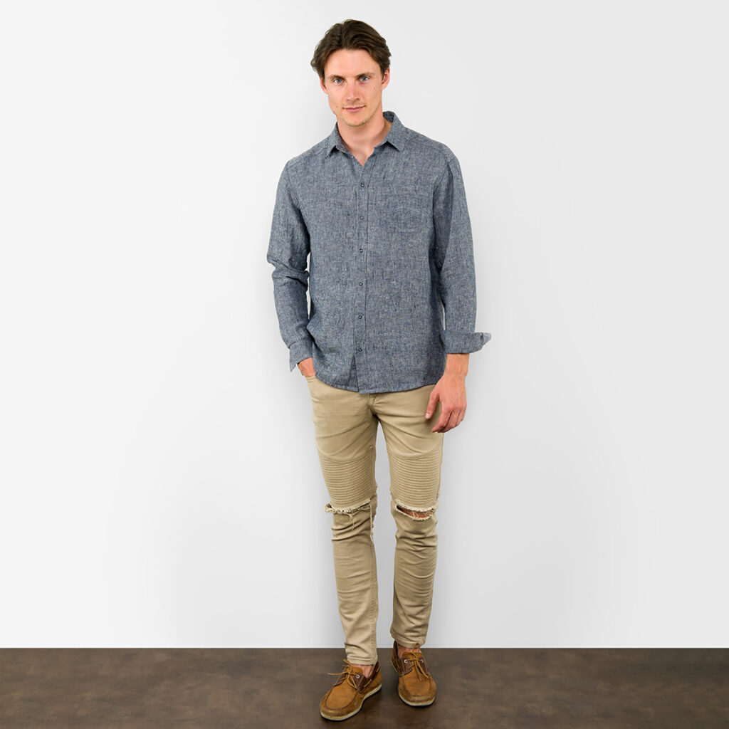 LONGO Hemd dunkelblau 2 Dark blue linen men's shirt, full view