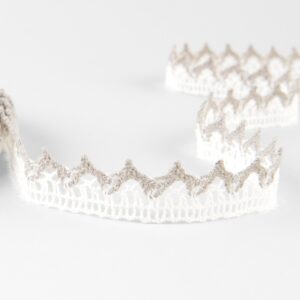 Leinenspitze naturgrau-weiß Nr. 91 4 Linen lace white and natural No. 91, 2cm width