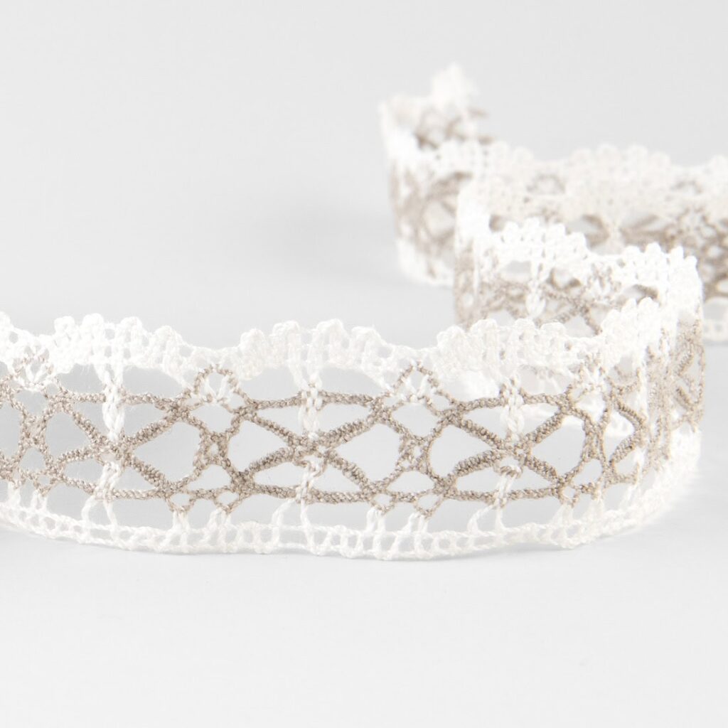 Leinenspitze naturgrau-weiß Nr. 98 2 Linen lace white and natural No. 98, 3cm width