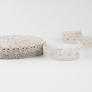 Leinenspitze Nr. 102, natur 3 Linen lace natural No. 102