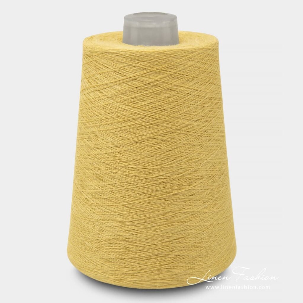 Linen yarn - Raspberry Red